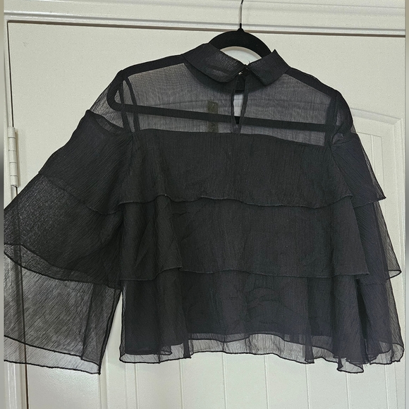 GIANNI BINI Cropped Blouse - Picture 4 of 5